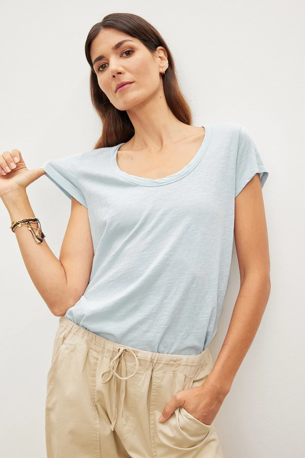 KIRA TEE