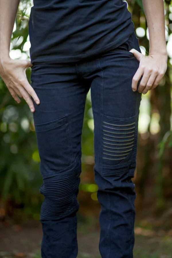 Serial Pants