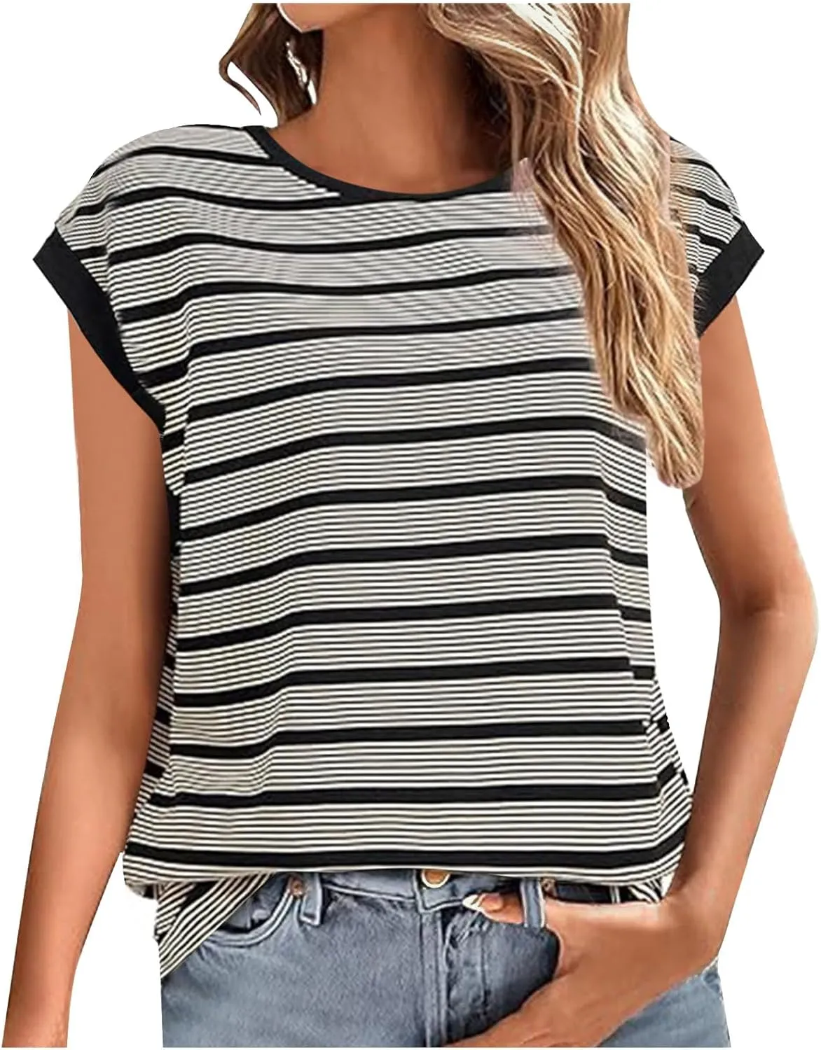 Women Sleeveless Striped Tops Casual Crew Neck Summer Shirts Loose Fit Blouses Cozy Trendy Tank Top 2025 New